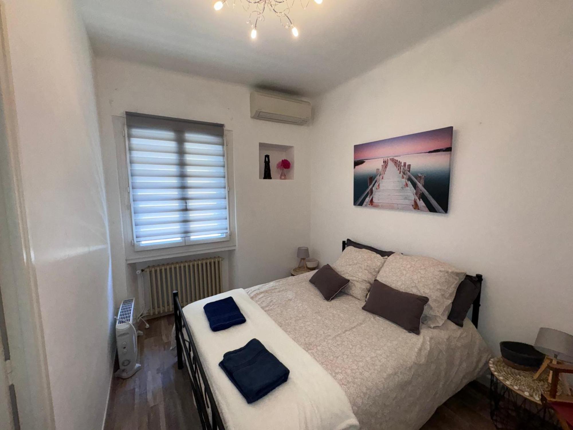 מרטיג La Mouette Bleue Maison De Ville Individuelle Et Climatisee מראה חיצוני תמונה